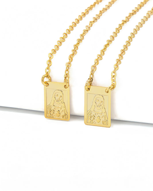 Escapulário Jesus Sagrado Coração Banhado em Ouro 18K