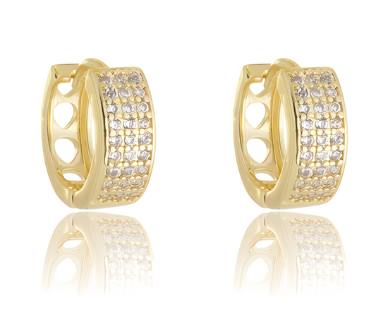 Brinco Argolinha Fileiras Cravejadas Em Zircônias Banhado em  Ouro 18K
