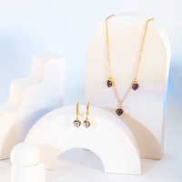 Conjunto Colar e Brinco Com Zircônias Formato 3 Corações
