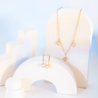 Conjunto Colar e Brinco Com Zircônias Formato 3 Corações
