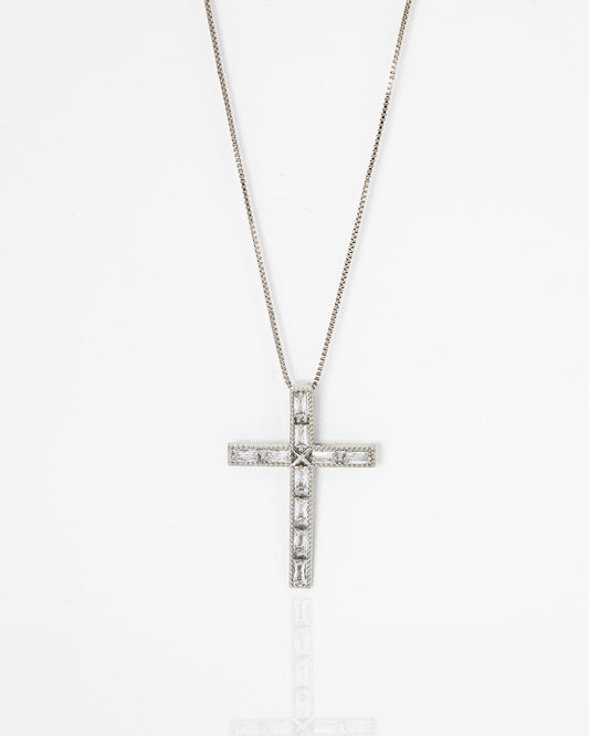 Colar Religioso Crucifixo Cravejada Zircônia Cristal Banhado em Ouro 18K