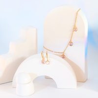 Conjunto Colar e Brinco Com Zircônias Formato 3 Corações