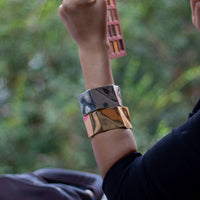 Bracelete Detalhe Geométrico Banhado em Ouro 18K