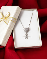 Colar Filho E Coração Cravejado Com Micro Zircônia Banhado em Ouro 18K