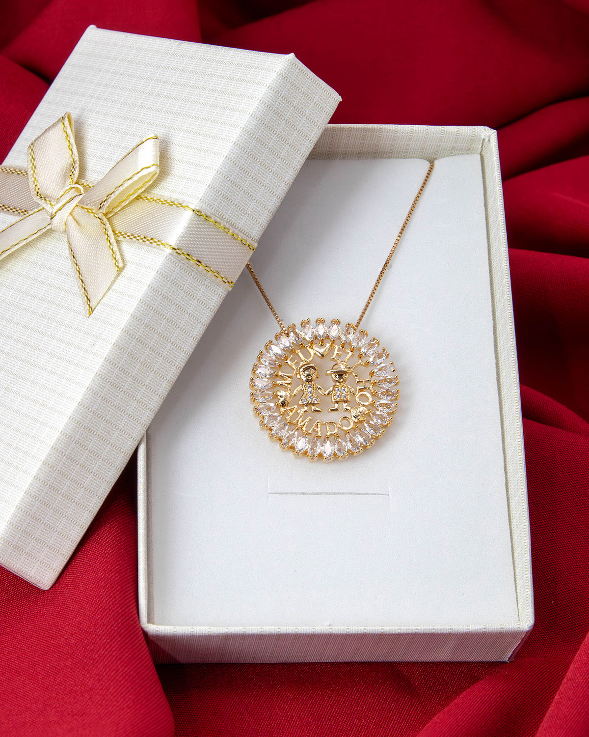 Colar Pingente Madala Meu Filho Amado Com Zirconias Banhado em Ouro 18K