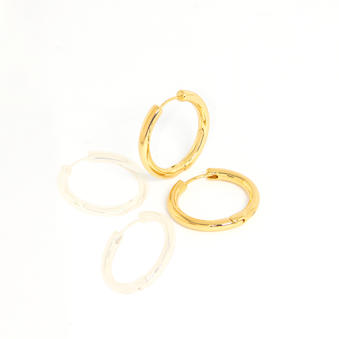 Argola Lisa Minimalista Banhada