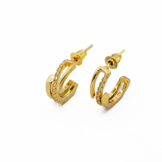 Brinco Argolinha Fileira Cravejada Em Zircônia Banhado em Ouro 18K