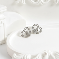 Brinco Coração Nossa Senhora Banhado Cravejado