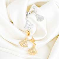 Brinco Leque Luxo Banhada Com Microzircônias Cravejadas