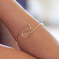 Pulseira em Formato S Ondulado Banhado em Ouro 18K